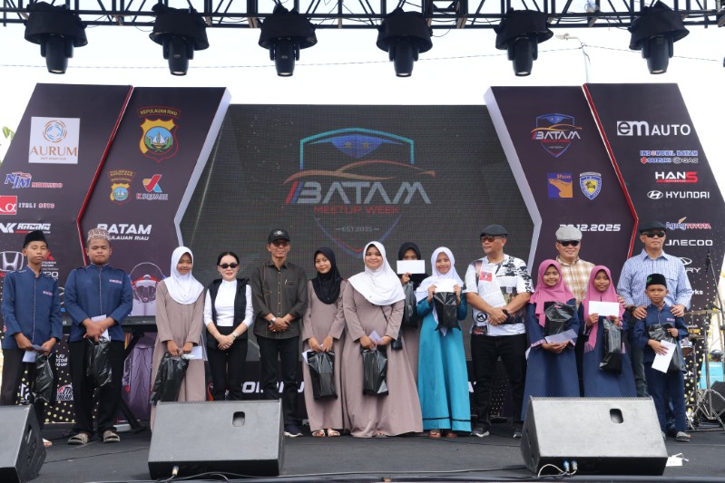 Amsakar-Li Claudia Tekankan Kolaborasi Komunitas untuk Pembangunan , di Acara Batam Meetup Week 2025
