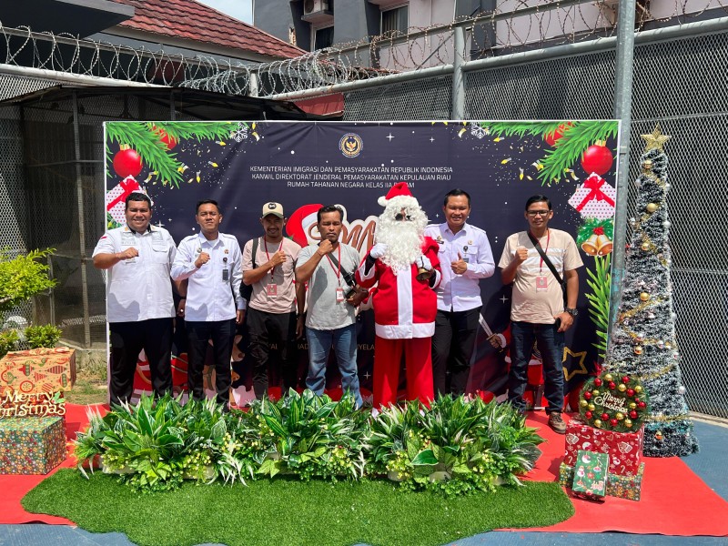 Rutan Kelas IIA Batam Gelar Open House Natal 2025, Suasana Hangat Sama Keluarga