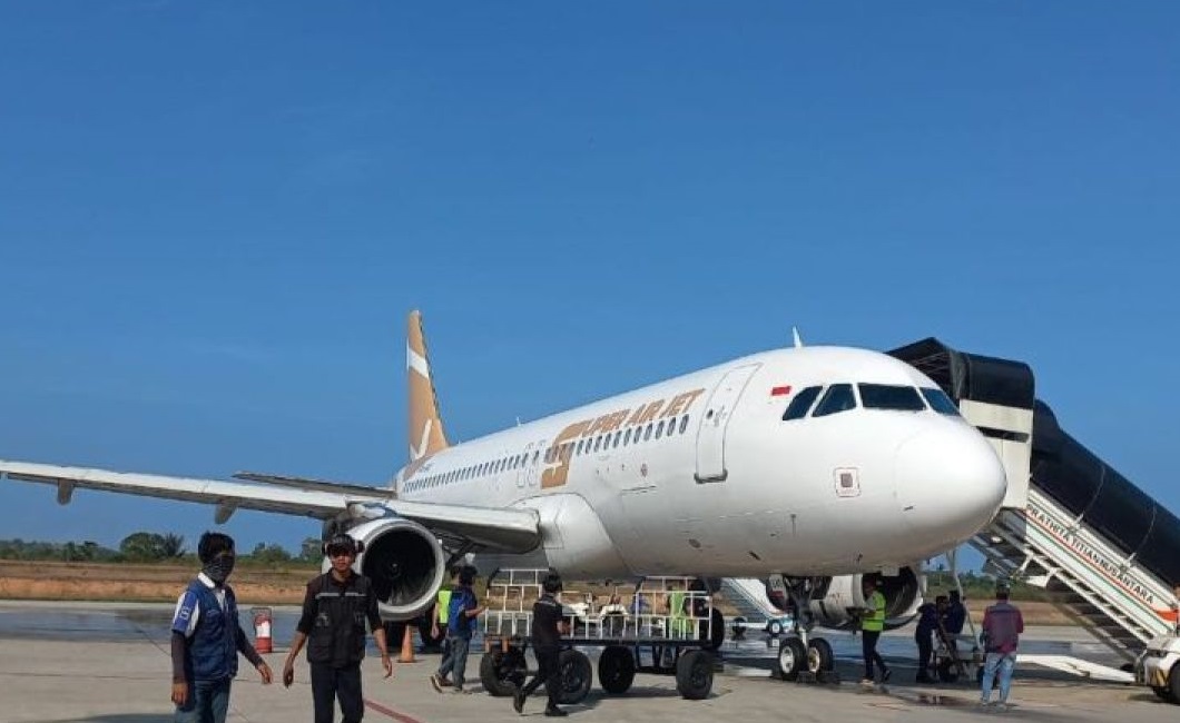 Pesawat Super Air Jet Batam ke Jakarta Delay Lebih 6 Jam, Penumpang Ngamuk di Bandara Hang Nadim