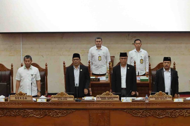 DPRD Batam Gelar Paripurna, Dengarkan Pendapat Wali Kota Soal Ranperda LAM