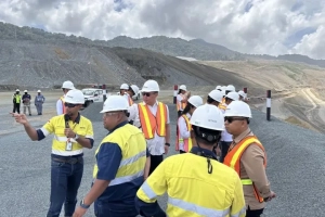 Disnakertrans  Kepri Amankan Puluhan Tenaga Kerja Asing Ilegal dari PT Huaqiang Konstruksi Indonesia di Bintan