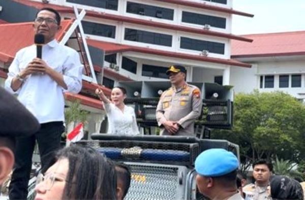Duduk Perkara Demo Warga Batam hingga Desak Amsakar-Li Claudia Mundur