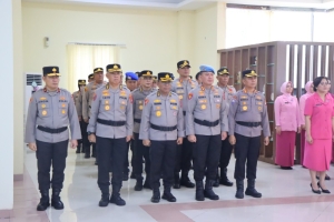 Kapolda Kepri Pimpin Sertijab dan Pelantikan Pejabat Utama di Lingkungan Polda Kepri