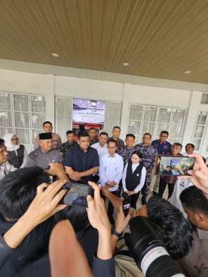 Pemko Batam Serahkan Bantuan Rp4,7 Miliar untuk Korban Bencana di Sumatera Utara, Wujud Solidaritas