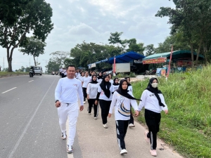 Jaga Kesehatan dan Kebersamaan Petugas,Rutan Batam Laksanakan Jalan Santai