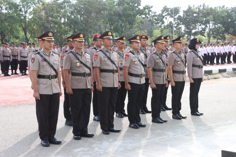 Polresta Barelang Gelar Upacara Serah Terima Jabatan dan Pelantikan Pejabat Utama