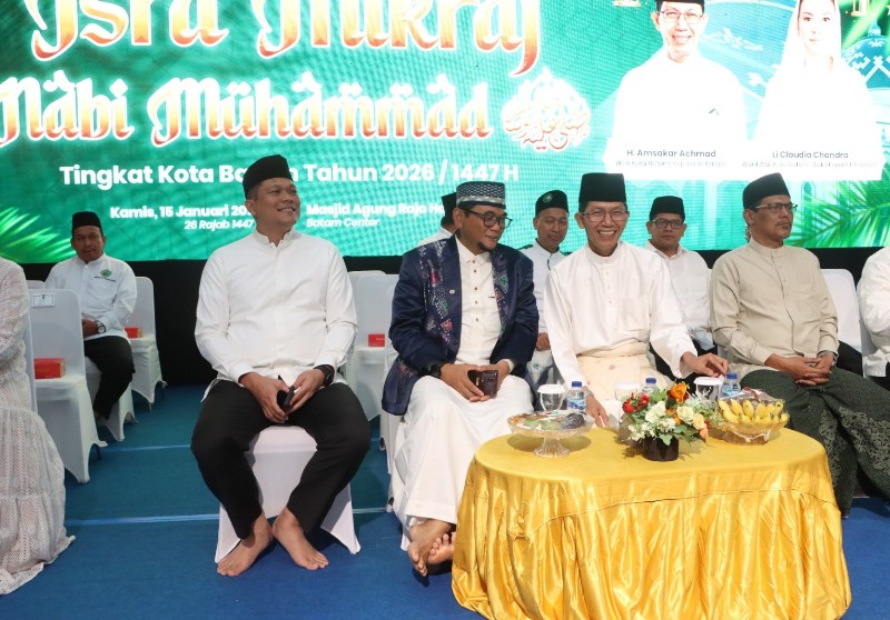 Ribuan Jemaah Hadiri Peringatan Isra Mikraj, Amsakar Serukan Penguatan Iman dan Harmoni Sosial