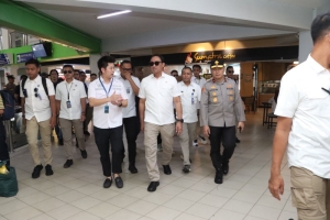 Kapolresta Barelang Hadiri dan Amankan Kunjungan Kerja Kepala BNN RI di Pelabuhan Internasional Harbourbay