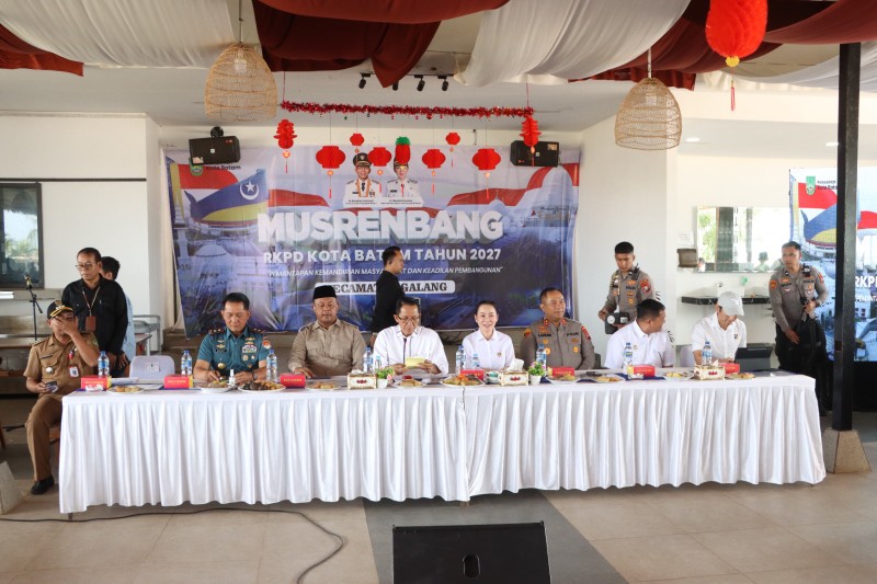 Kapolresta Barelang Dampingi Kapolda Kepri Hadiri Sosialisasi Sekolah Merah Putih di Galang, Dukung Pendidikan Berkualitas Menuju Indonesia Emas
