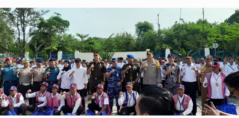 Amsakar Achmad Aprisiasi Kinerja Dishub Batam, PAD Parkir 2025 Capai 15 milliar, Tertinggi dari Tahun Sebeluimmnya Hanya 11 milliar