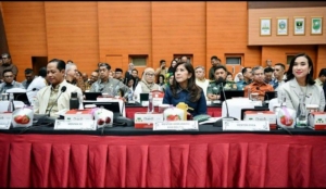 Mendagri Apresiasi Kemkomdigi Kawal Informasi Pemulihan Bencana Lewat Media Center Terpadu