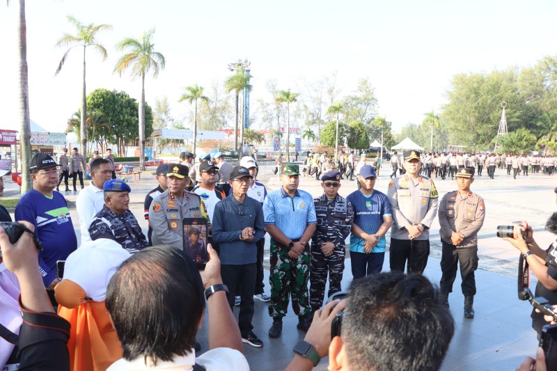 TIndak Lanjuti Arahan Presiden, Polresta Barelang Bersama Polda Kepri dan Forkopimda Kota Batam, melakukan Aksi Gotong Royong Gerakan Indonesia ASRI