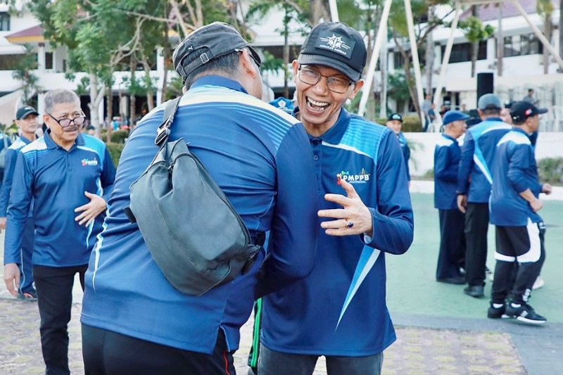 Kenang Pengabdian Para Senior, Amsakar Hadiri Silahturahmi Pensiunan Pemko Batam