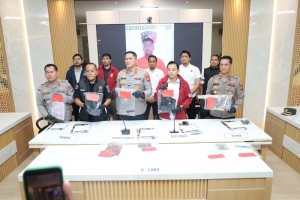 Dua Pelaku Diamankan Polresta Barelang Kasus Pencurian dengan Pemberatan Modus Pecah Kaca