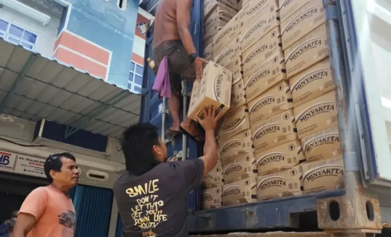 Bulog Diminta Tambah Pasokan, DPR Temukan Stok MinyaKita Kurang di Kepri