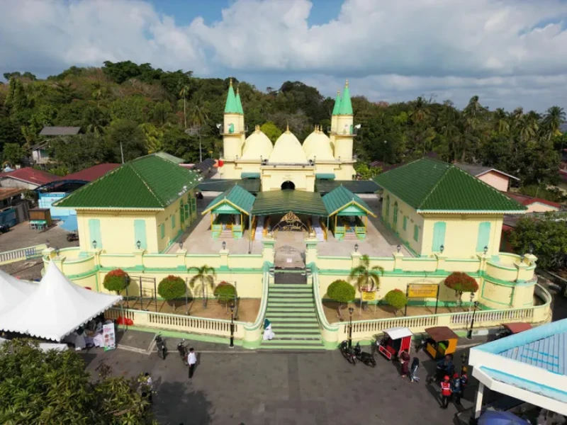 Unggulan di Kepri Pulau Penyengat Jadi Destinasi Wisata Sejarah, Religi, dan Budaya