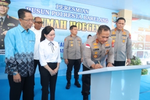 Wujud Nyata Peningkatan Personel Polri, Kapolda Kepri Resmikan Rusun Rumah Hoegeng dan Fitness Gym A.S.93