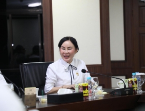 Li Claudia Chandra Konsolidasikan Pelaku Usaha, Pertamina, dan PLN, Cegah Liarnya Kenaikan Harga BBM di Batam