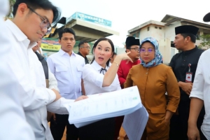 Batam Bangun ZoSS di SDN 001 Batam Kota, Li Claudia Pastikan Titik Penyeberangan Aman
