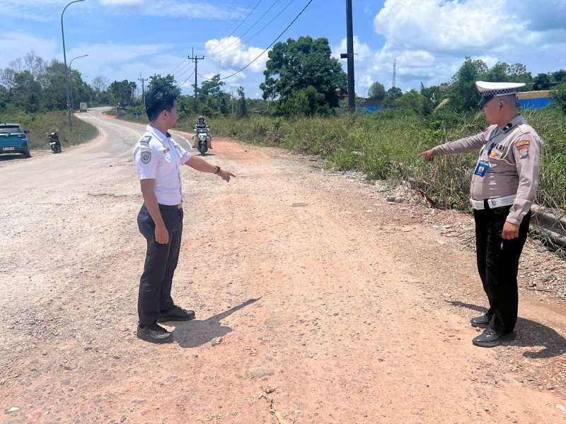 Respon Cepat Satlantas Polresta Barelang Monitoring Titik Rawan Laka dan Pelanggaran di Jalan Trans Barelang