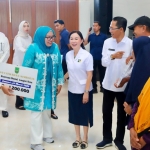 Komitmen Amsakar-Li Claudia Tingkatkan Bansos Lansia dan Insentif Kader Posyandu di Batam