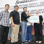 Amsakar : Bukti Nyata Perlindungan Sosial untuk RT dan RW, 10 Ahli Waris Terima Santunan Rp420 Juta