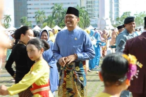 Pimpinan dan Anggota DPRD Meriahkan Upacara Peringatan Hardiknas Tingkat Kota Batam Tahun 2026