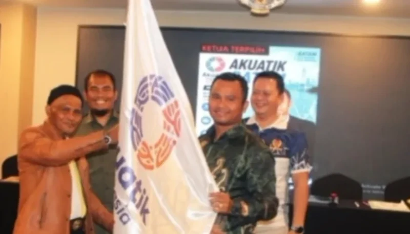 Donal Frans Pandiangan Guru SMP Yos Sudarso Batam, Kini Pimpin Akuatik Batam