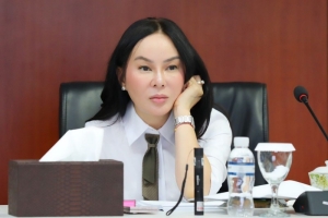 Harus Menjawab Kebutuhan Riil Masyarakat Batam, Li Claudia Tekankan Revisi RTRW
