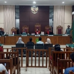 Empat Terdakwa Korupsi Dana Hibah KPU Karimun Dituntut Hingga 4 Tahun 6 Bulan