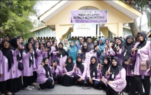 Lansia di Karimun Kini Punya Sekolah, Bupati: Belajar Tak Mengenal Batas Usia