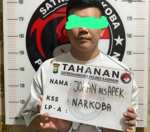 Polisi Batam Ditangkap Usai Pulang dari Malaysia, Bawa 50 Cartridge Vape Diduga Narkoba