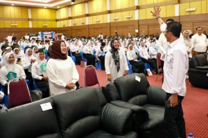 Amsakar: Mahasiswa UNIBA Harus Kritis dan Adaptif serta Unggul di Era Digital