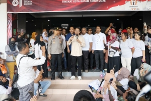 Pemko Batam Bentuk Tim, Amsakar Kawal Hak 1.025 Pekerja PT Ghim Li