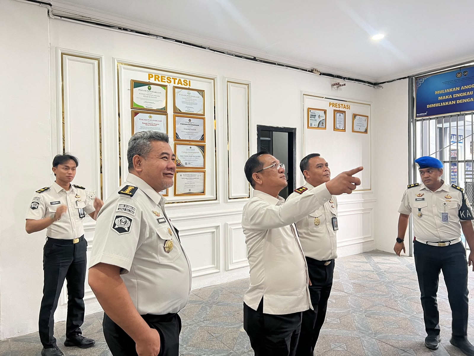 Kunjungan Kakanwil Ditjenpas Kepri, M. Pithra Jaya Saragih, Disambut Karutan Kelas IIA Batam