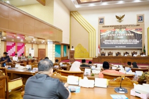 APBD Batam 2027 Harus Berdampak bagi Masyarakat, Tegas Amsakar